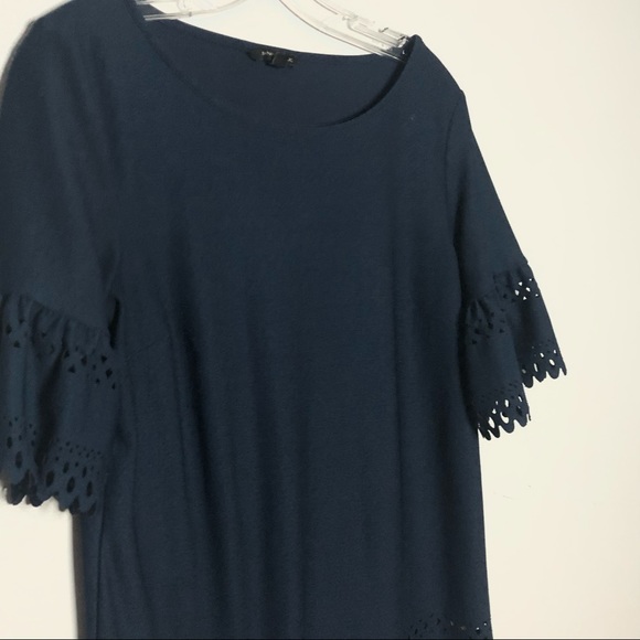 Banana Republic blouse - Picture 2 of 4